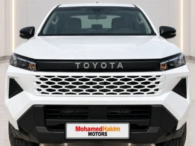 2027 TOYOTA HILUX DC 2.8L 4 Cylinders Turbo Diesel Engine White Black Pickup Truck 4X4