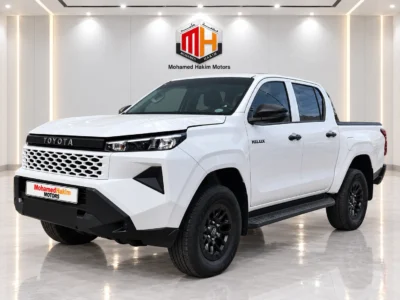 2027 TOYOTA HILUX DC 2.8L 4 Cylinders Turbo Diesel Engine White Black Pickup Truck 4X4