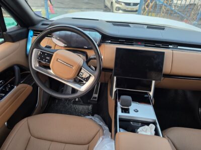 2027 Land Rover RANGE ROVER 3.0 Litres 6 Cylinders Petrol Engine Black Tan SUV GCC