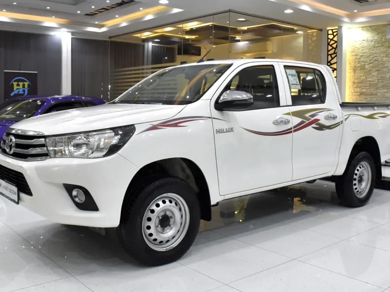 2025 Toyota Hilux Double Cab DLS 4 Cylinders Diesel Engine White Maroon Pickup Truck GCC