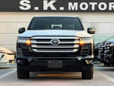 2026 Toyota Land Cruiser GXR 3.3L 6 Cylinders Diesel Twin-Turbo Petrol Engine Black SUV