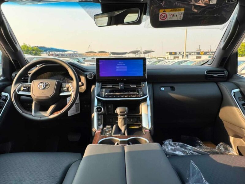 2026 Toyota Land Cruiser VX 3.3 Litres 6 Cylinders Diesel Twin-Turbo Engine Grey Black SUV