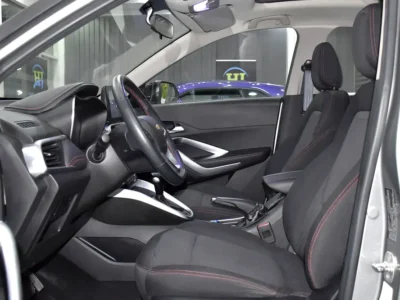 2022 Chevrolet Groove Premier 4 Cylinders Petrol Engine Silver Black Crossover GCC Specs