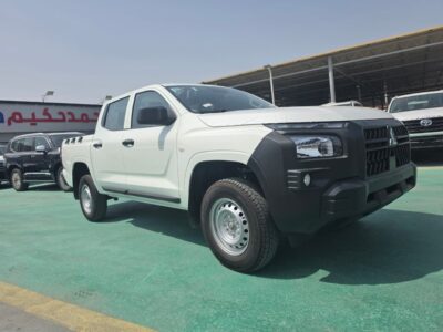 2027 MITSUBISHI L200 DOUBLE CAB 2.4L 4 Cylinders DIESEL MANUAL White Black Pickup