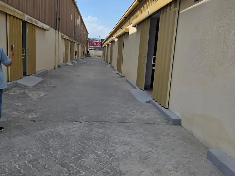 450SQFT BRAND NEW STORAGE WAREHOUSE AVAILABLE FOR RENT