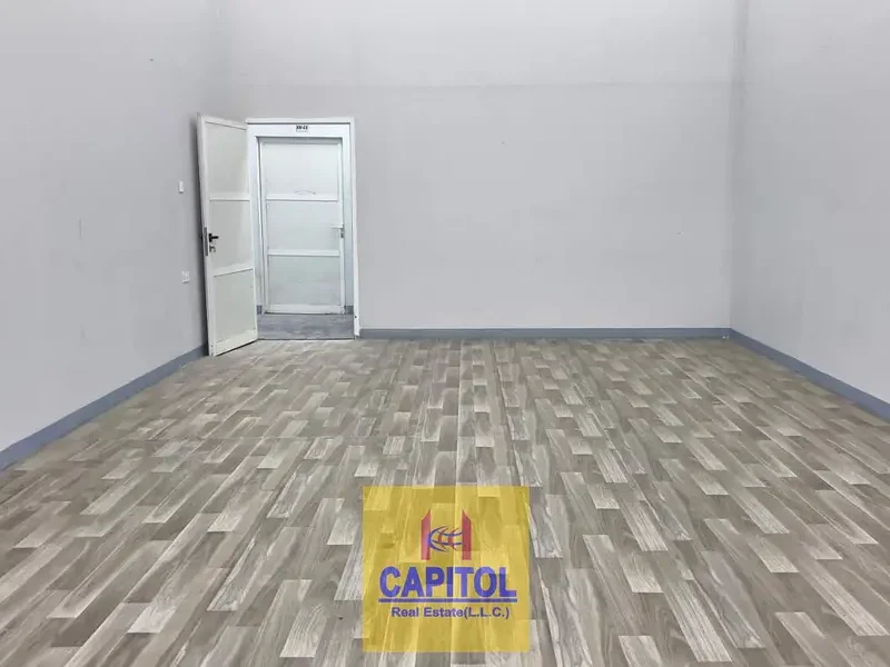 450SQFT BRAND NEW STORAGE WAREHOUSE AVAILABLE FOR RENT