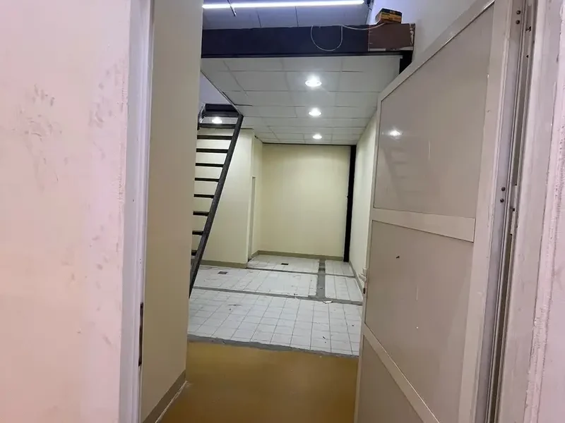 600 sqft BRAND NEW MEZZANINE FLOOR STORAGE UNIT