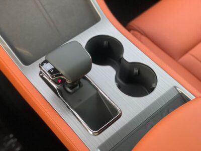 2027 ROX 01 All Round VIP 1.5 Litres 4 Cylinders Hybrid Engine White Orange Luxury SUV AWD