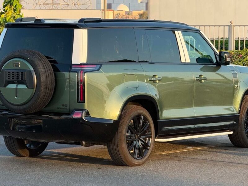 2027 ROX Adamas Standard STD 1.5 Litres 4 Cylinders Hybrid Engine Green Orange SUV Luxury SUV AWD