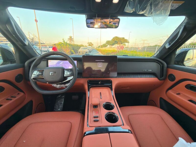 2027 ROX Adamas Standard STD 1.5 Litres 4 Cylinders Hybrid Engine Green Orange SUV Luxury SUV AWD