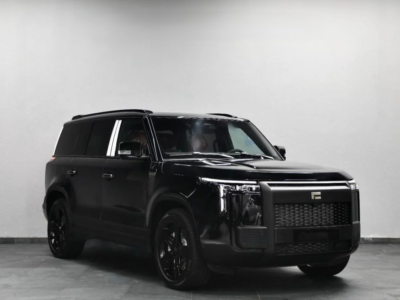 2027 ROX 01 All Round VIP 1.5 Litres 4 Cylinders Hybrid Engine Black Orange Luxury SUV AWD