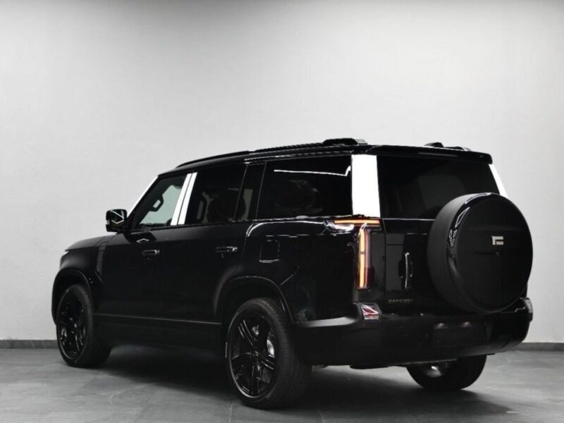 2027 ROX 01 All Round VIP 1.5 Litres 4 Cylinders Hybrid Engine Black Orange Luxury SUV AWD