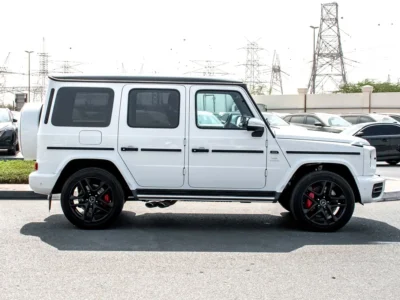 2022 Mercedes-Benz G-Class G 63 AMG 4.0L Bi-turbo V8 Petrol Engine White Black SUV