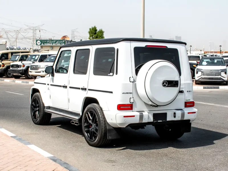 2022 Mercedes-Benz G-Class G 63 AMG 4.0L Bi-turbo V8 Petrol Engine White Black SUV