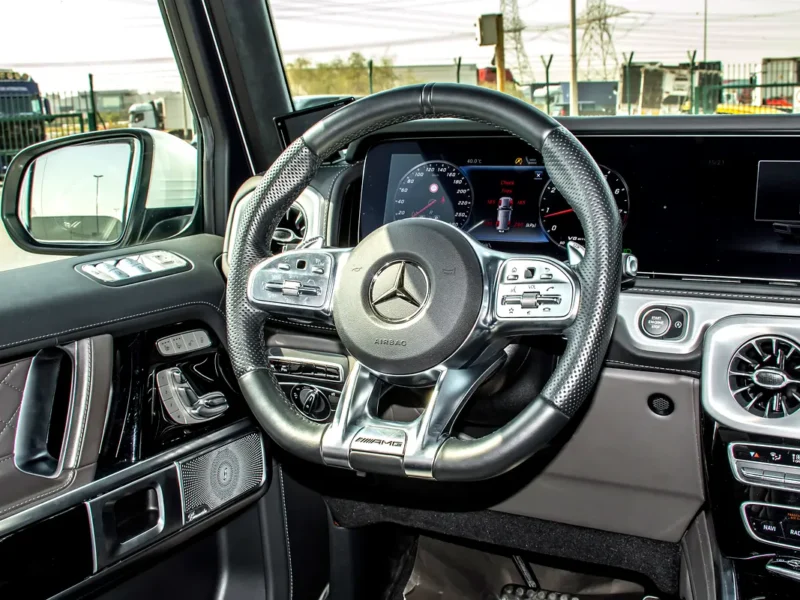 2022 Mercedes-Benz G-Class G 63 AMG 4.0L Bi-turbo V8 Petrol Engine White Black SUV