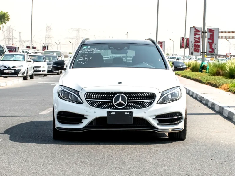 2016 Mercedes-Benz C-Class C43 AMG 3.0-liter V6 Biturbo Petrol Engine White Red Hatchback2016 Mercedes-Benz C-Class C43 AMG 3.0-liter V6 Biturbo Petrol Engine White Red Hatchback