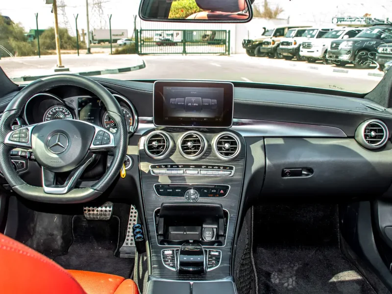 2016 Mercedes-Benz C-Class C43 AMG 3.0-liter V6 Biturbo Petrol Engine White Red Hatchback2016 Mercedes-Benz C-Class C43 AMG 3.0-liter V6 Biturbo Petrol Engine White Red Hatchback