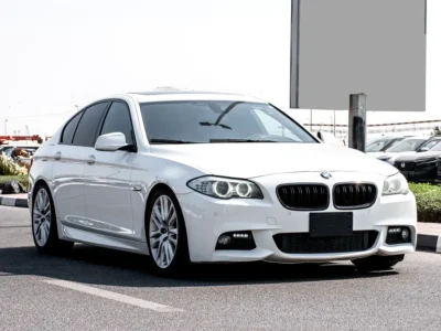 2011 BMW 5-Series 535i 3.0-liter TwinPower Turbo inline-6 Petrol Engine White Black Sedan