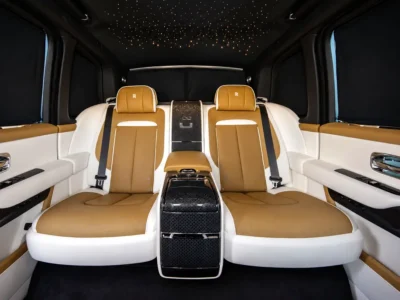 2025 Rolls-Royce Cullinan Black Badge 6.75L Twin-Turbocharged V12 Engine Green SUV GCC