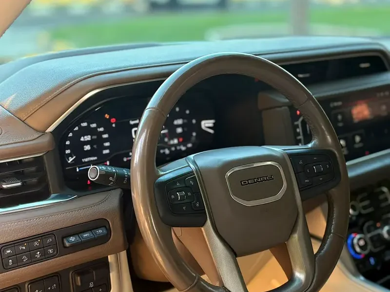 2022 GMC Yukon Denali 6.2 Litres V8 Petrol Engine Black Beige SUV GCC Specs Automatic