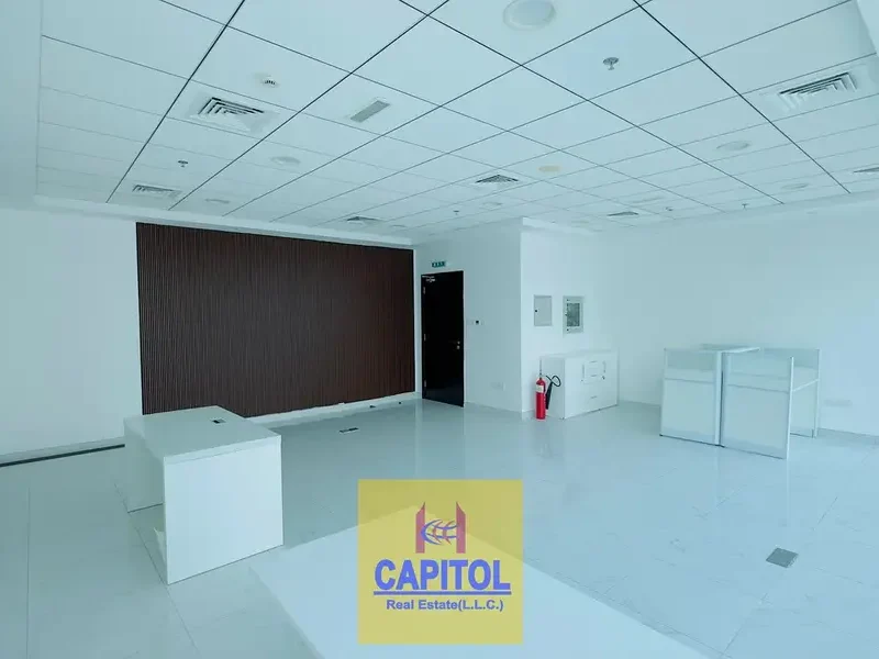 586 sqft 0 Commission Deal | Fitted Office | Easy Traffic Access
