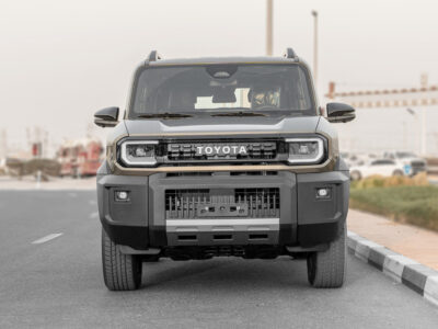 2027 Toyota Land Cruiser FJ 2.7 Litres 4-Cylinder Petrol Engine Green Black SUV GCC Specs