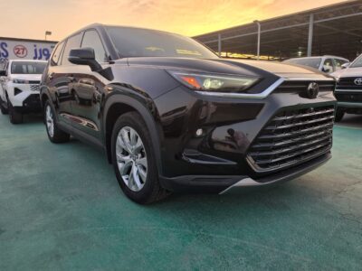 2027 Toyota Grand Highlander Limited Hybrid 2.4 Litres 4 Cylinders Engine Black SUV