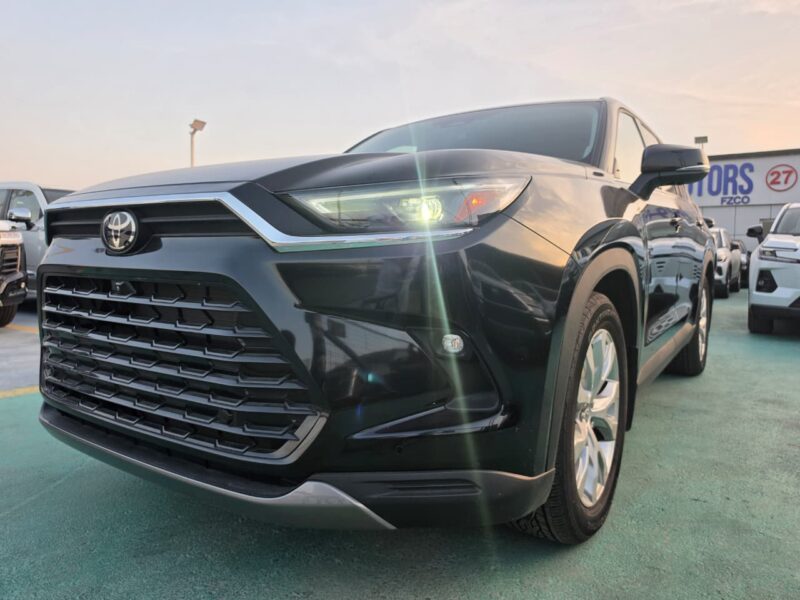 2027 Toyota Grand Highlander Limited Hybrid 2.4 Litres 4 Cylinders Engine Black SUV