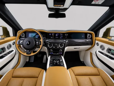 2025 Rolls-Royce Cullinan Black Badge 6.75L Twin-Turbocharged V12 Engine Green SUV GCC
