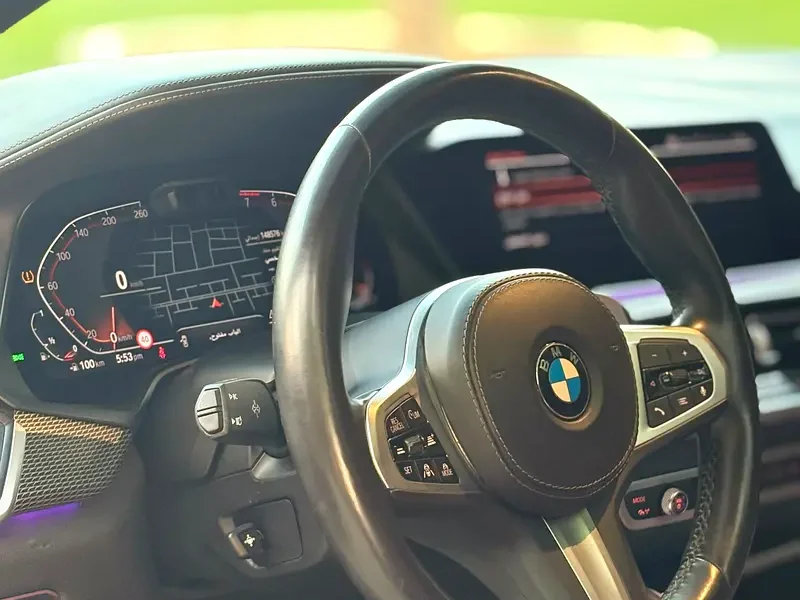 2020 BMW X6 xDrive40i M Sport 3.0L TwinPower Turbo inline-6 Engine White Red SUV GCC