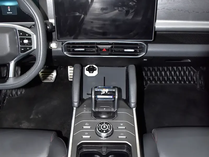 2024 Jetour T2 2.0L 4WD 4 Cylinders Petrol Engine Black SUV Chinese Specs Automatic