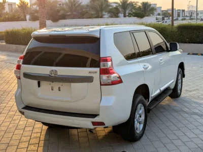 2016 Toyota Prado EXR 2.7 Litres 4-Cylinder Petrol Engine White Beige SUV GCC Specs