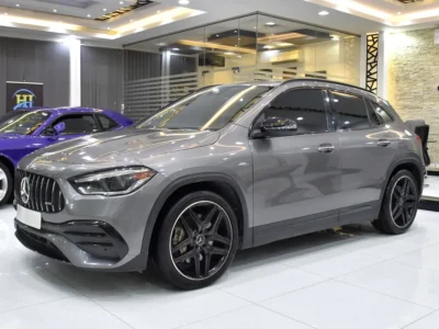 2022 Mercedes-Benz GLA-Class GLA 35 AMG 4 Cylinders Petrol Engine Grey Black Crossover