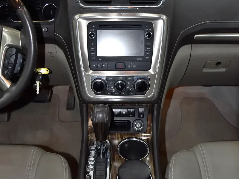 2014 GMC Acadia Denali 3.6 Litres 6 Cylinders Petrol Engine Silver Beige SUV GCC Specs