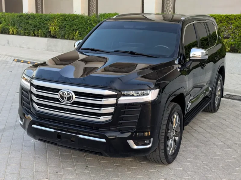 2017 Toyota Land Cruiser GXR Facelifted 2026 V8 4.5L Diesel Engine Black SUV GCC Specs
