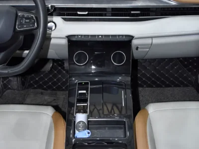2025 Exeed LX Flagship 4 Cylinders Petrol Engine Silver Beige SUV GCC Specs Automatic