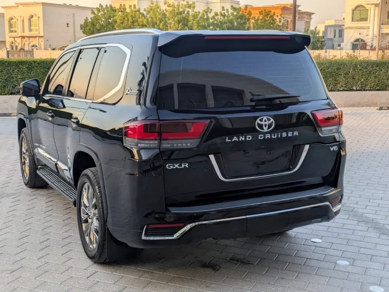 2017 Toyota Land Cruiser GXR Facelifted 2026 V8 4.5L Diesel Engine Black SUV GCC Specs