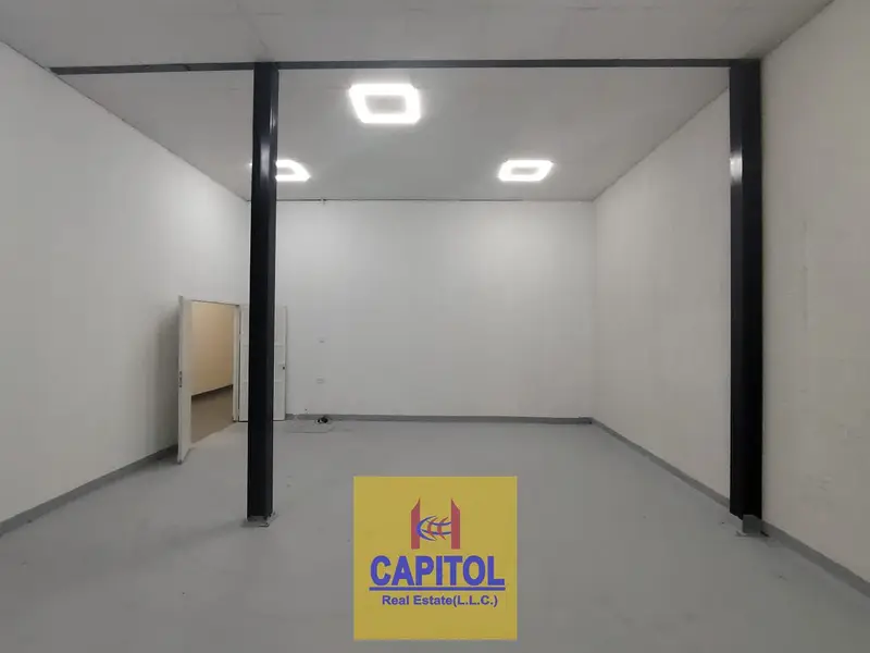 675 sqft PRIME LOCATION STORAGE WAREHOUSE AVAILABLE FOR RENT ACCESSIBLE 24/7 EASY ACCESS NEWELY BUILT