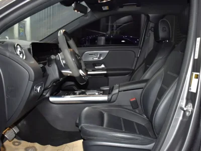 2022 Mercedes-Benz GLA-Class GLA 35 AMG 4 Cylinders Petrol Engine Grey Black Crossover