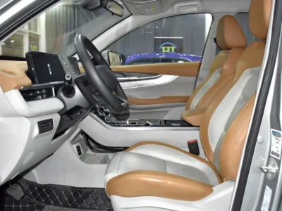 2025 Exeed LX Flagship 4 Cylinders Petrol Engine Silver Beige SUV GCC Specs Automatic