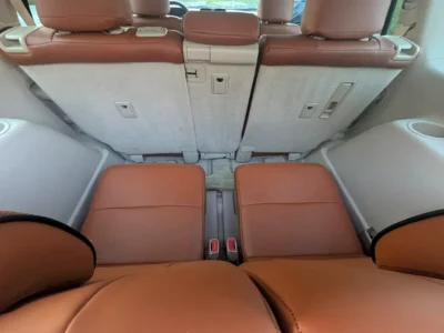 2018 Toyota Prado EXR 2.7 Litres 4-Cylinder Petrol Engine White Beige SUV GCC Specs