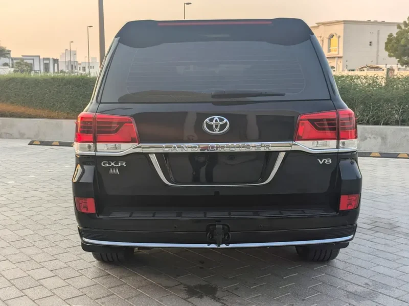 2019 Toyota Land Cruiser GXR 4.5 Litres V8 Diesel Engine Black Beige SUV GCC Specs