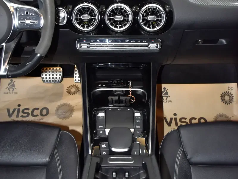 2022 Mercedes-Benz GLA-Class GLA 35 AMG 4 Cylinders Petrol Engine Grey Black Crossover