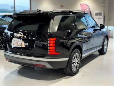 2026 Hyundai Palisade Calligraphy 2.5L Turbocharged 4-Cylinder Petrol Black Luxury SUV