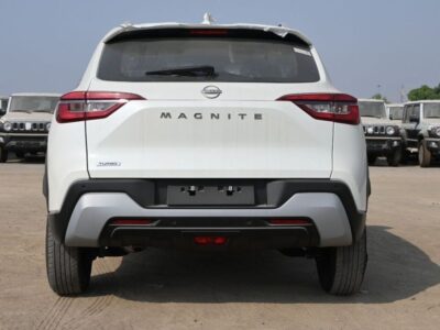 2027 Nissan Magnite SL 1.0 Liters 3 Cylinders Petrol Engine White Black SUV GCC Specs