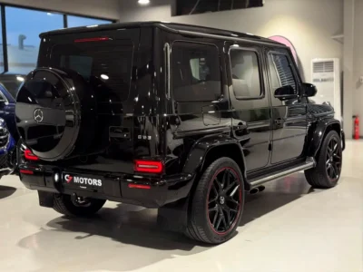 2020 Mercedes-Benz G-Class G 63 AMG 4.0L Twin-Turbocharged V8 Engine Black Red SUV