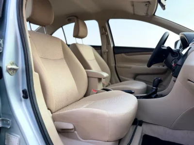 2023 Suzuki Ciaz GLX 1.5L 4-Cylinder Petrol Engine Silver Beige Family Sedan GCC Specs