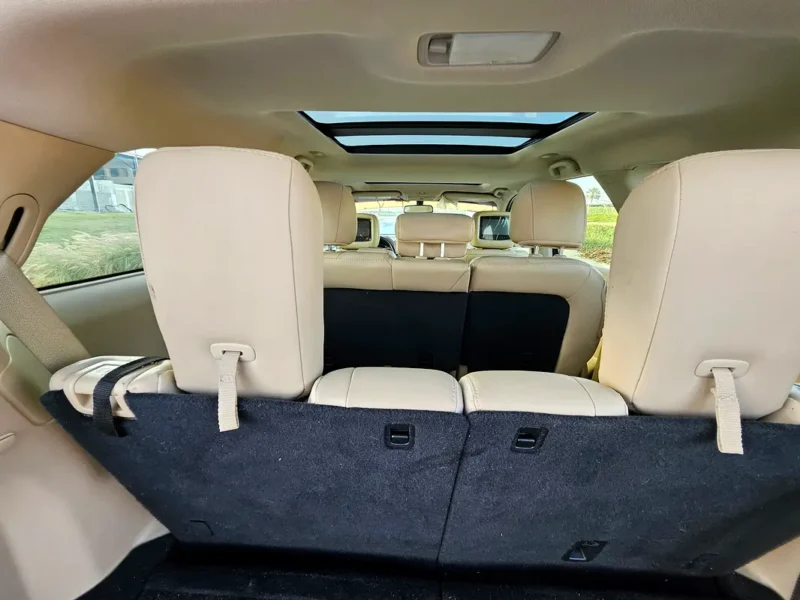 2016 Nissan Pathfinder Platinum 6 Cylinders Engine Blue Beige SUV GCC Specs Full Option