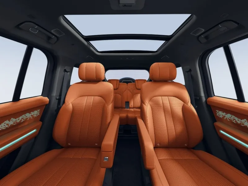 2027 Jetour G700 Top Fire 2.0T Plug-in Hybrid 4 Cylinders Engine Grey Orange SUV