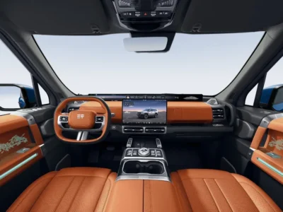 2027 Jetour G700 Top Fire 2.0T Plug-in Hybrid 4 Cylinders Engine Grey Orange SUV